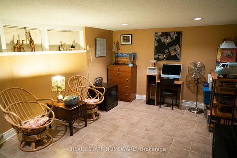 Photo 25 at 35 Valentine Drive, Donalda, Toronto