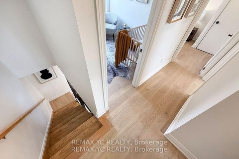 Photo 12 at 87 Woodfern Drive, Ionview, Toronto