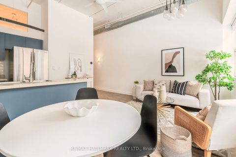 Photo 7 at 202 - 700 King Street W, Waterfront Communities C1, Toronto