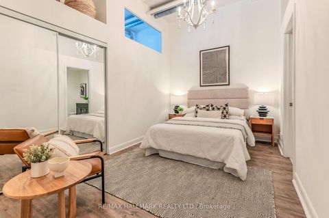 Photo 14 at 202 - 700 King Street W, Waterfront Communities C1, Toronto