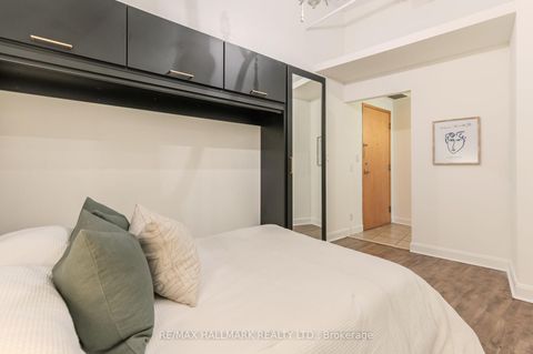 Photo 21 at 202 - 700 King Street W, Waterfront Communities C1, Toronto