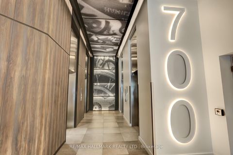 Photo 32 at 202 - 700 King Street W, Waterfront Communities C1, Toronto