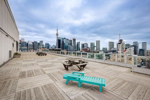 Photo 40 at 202 - 700 King Street W, Waterfront Communities C1, Toronto