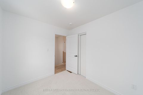 Photo 12 at 12 Wagon Lane, Rural Barrie Southeast, Barrie