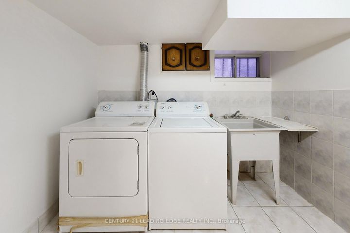 Photo 49 at 296 MONTROSE Avenue, Little Italy, Toronto