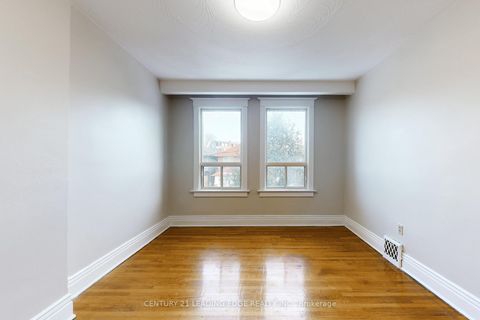 Photo 28 at 296 MONTROSE Avenue, Little Italy, Toronto