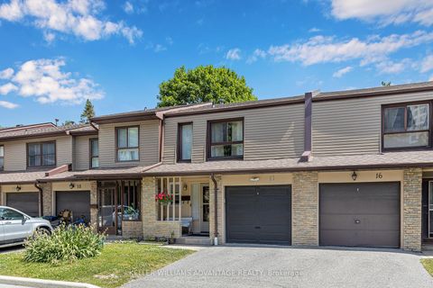 Photo 1 at 17 - 1051 Sandhurst Circle, Agincourt North, Toronto