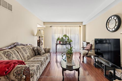 Photo 10 at 17 - 1051 Sandhurst Circle, Agincourt North, Toronto