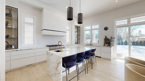 Photo 15 at 85A ELM GROVE Avenue, Oak Ridges, Richmond Hill