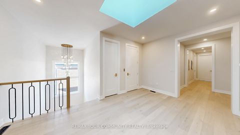 Photo 25 at 85A ELM GROVE Avenue, Oak Ridges, Richmond Hill