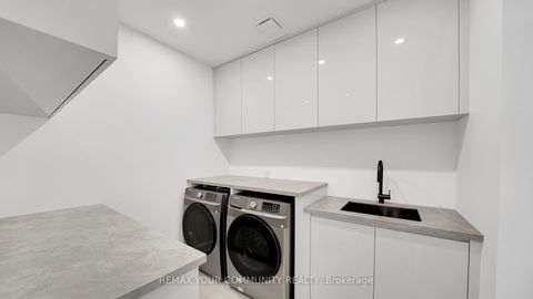 Photo 47 at 85A ELM GROVE Avenue, Oak Ridges, Richmond Hill