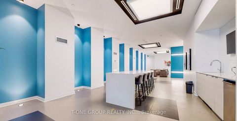 Photo 17 at 2808 - 99 Broadway Avenue, Mount Pleasant West, Toronto