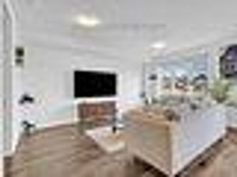 Photo 14 at 7 Barnyard Trail, Rural Barrie Southeast, Barrie