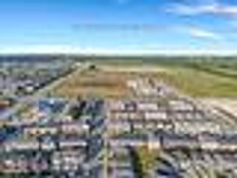 Photo 44 at 7 Barnyard Trail, Rural Barrie Southeast, Barrie