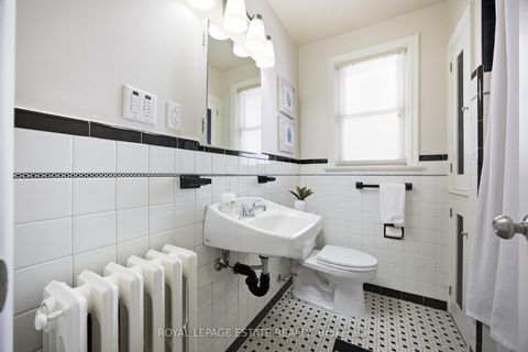 Photo 13 at 207 Clonmore Drive, Cliffside, Toronto