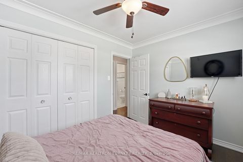 Photo 20 at 27 Marion Crescent, Wellington, Barrie