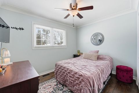 Photo 21 at 27 Marion Crescent, Wellington, Barrie