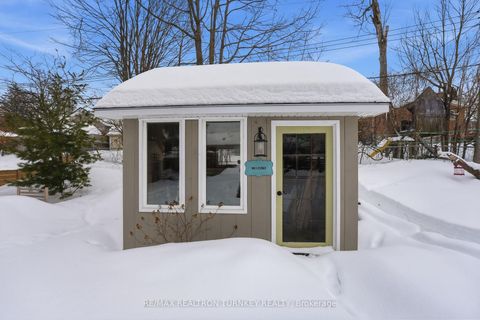 Photo 42 at 27 Marion Crescent, Wellington, Barrie