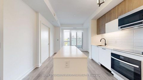 Photo 4 at 321 - 8888 Yonge Street, South Richvale, Richmond Hill