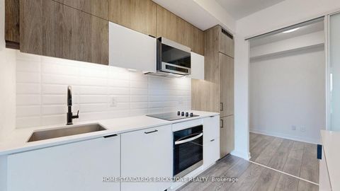 Photo 21 at 321 - 8888 Yonge Street, South Richvale, Richmond Hill