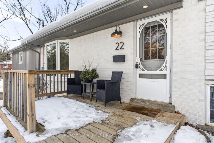 Photo 1 at 22 Rosebough Street, Greensville, Hamilton