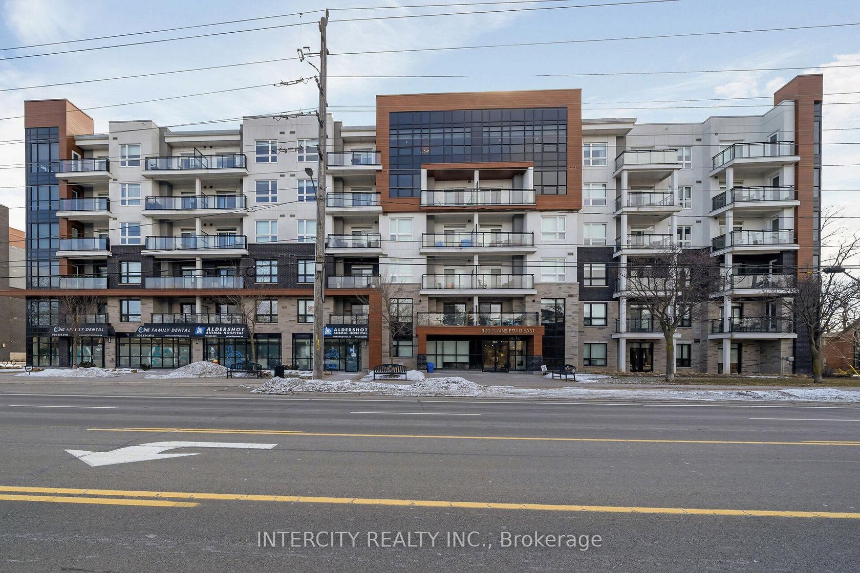 603 - 320 Plains Road E, LaSalle, Burlington 