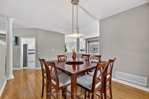 Photo 8 at 37 Westminster Circle, Shore, Barrie