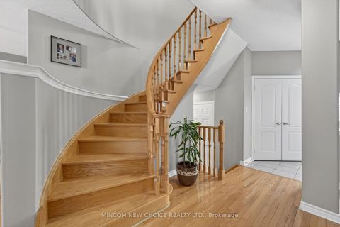 Photo 18 at 37 Westminster Circle, Shore, Barrie