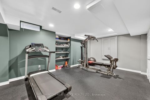 Photo 38 at 37 Westminster Circle, Shore, Barrie