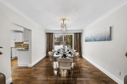 Photo 12 at 4 Silvergrove Road, Windfields, Toronto