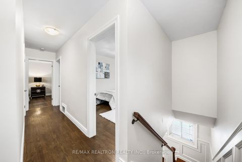 Photo 24 at 4 Silvergrove Road, Windfields, Toronto