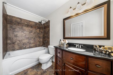 Photo 33 at 4 Silvergrove Road, Windfields, Toronto