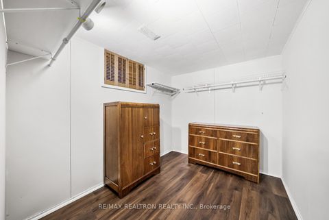 Photo 40 at 4 Silvergrove Road, Windfields, Toronto