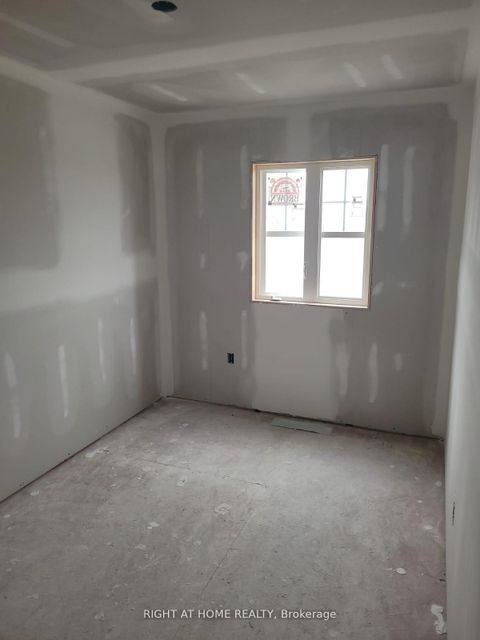 Photo 5 at 17 Ravenscraig Place, Cookstown, Innisfil