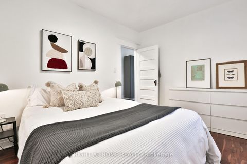 Photo 4 at 1365 Lansdowne Avenue, Davenport, Toronto