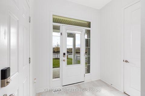 Photo 12 at 18 McBride Trail, Rural Barrie Southeast, Barrie