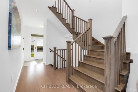 Photo 14 at 18 McBride Trail, Rural Barrie Southeast, Barrie