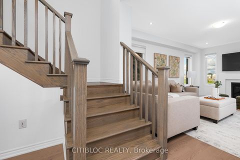 Photo 15 at 18 McBride Trail, Rural Barrie Southeast, Barrie