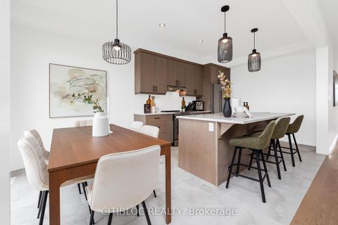 Photo 21 at 18 McBride Trail, Rural Barrie Southeast, Barrie