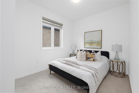 Photo 35 at 18 McBride Trail, Rural Barrie Southeast, Barrie