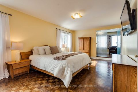 Photo 21 at 145 Franklin Avenue, Yorkhill, Vaughan