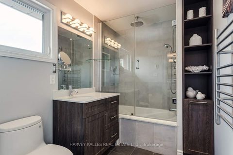 Photo 31 at 145 Franklin Avenue, Yorkhill, Vaughan