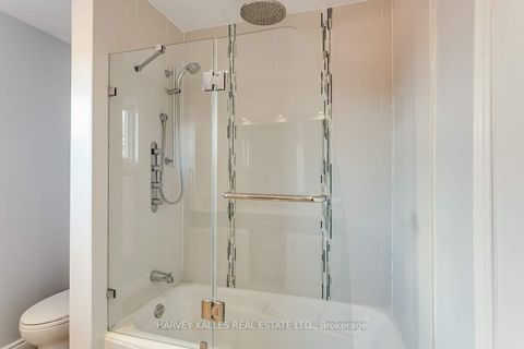 Photo 35 at 145 Franklin Avenue, Yorkhill, Vaughan