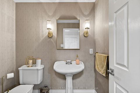 Photo 5 at 106 - 30 Anglesey Boulevard, Humber Valley, Toronto