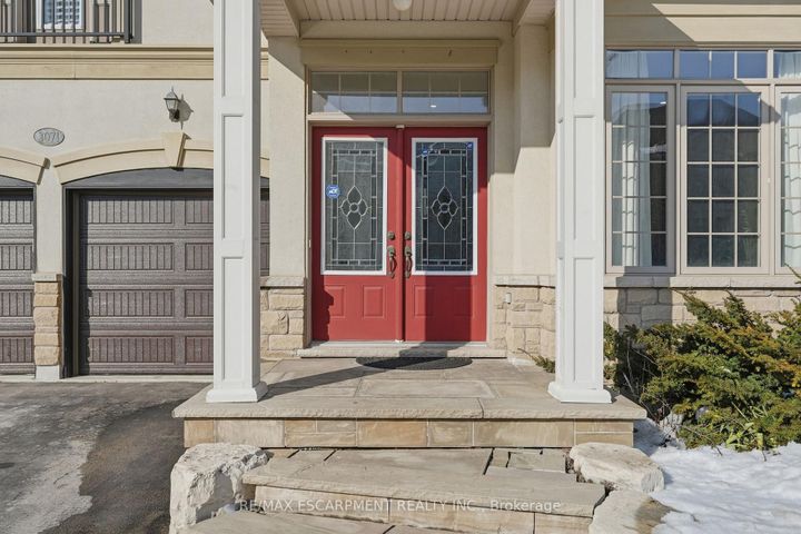 Photo 2 at 3071 Jenn Avenue, Alton, Burlington