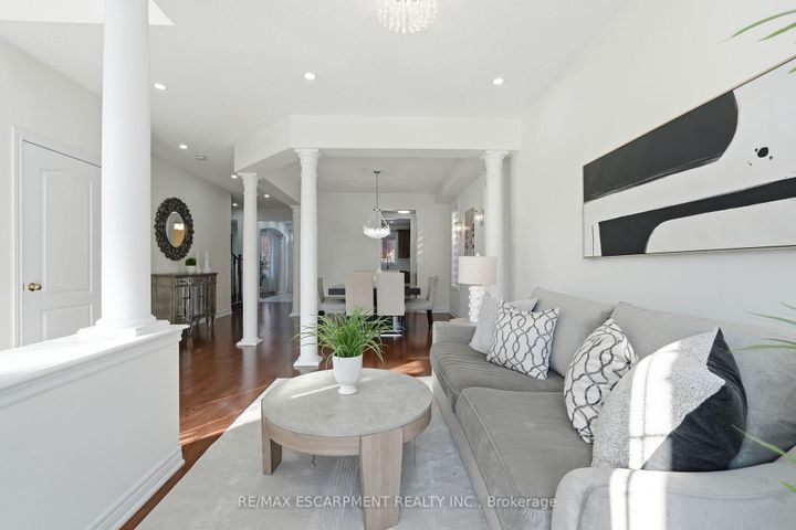 Photo 7 at 3071 Jenn Avenue, Alton, Burlington