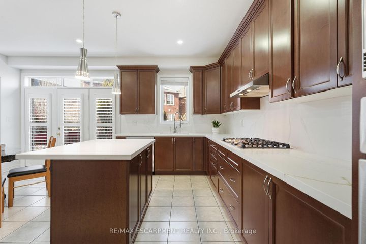 Photo 10 at 3071 Jenn Avenue, Alton, Burlington