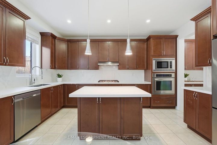 Photo 11 at 3071 Jenn Avenue, Alton, Burlington