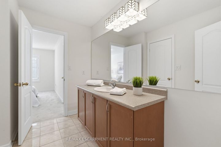 Photo 33 at 3071 Jenn Avenue, Alton, Burlington