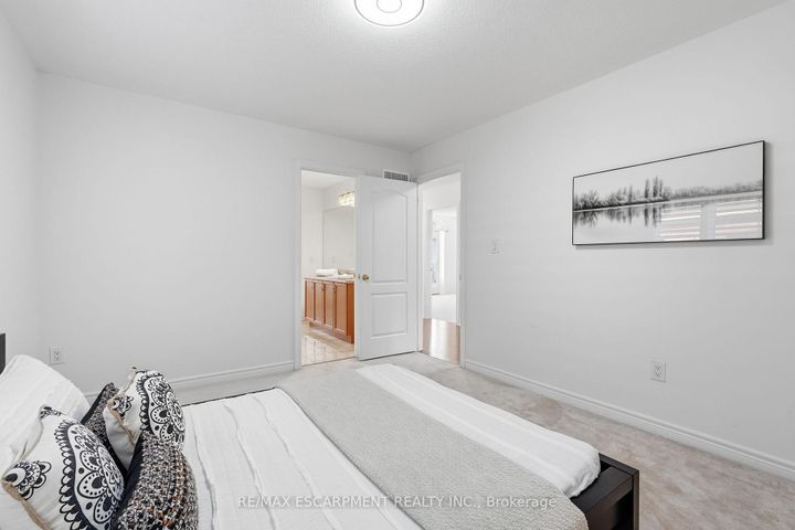 Photo 36 at 3071 Jenn Avenue, Alton, Burlington